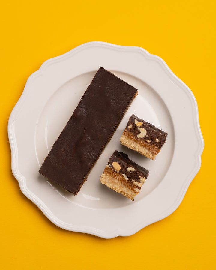 Peanut Caramel Slice